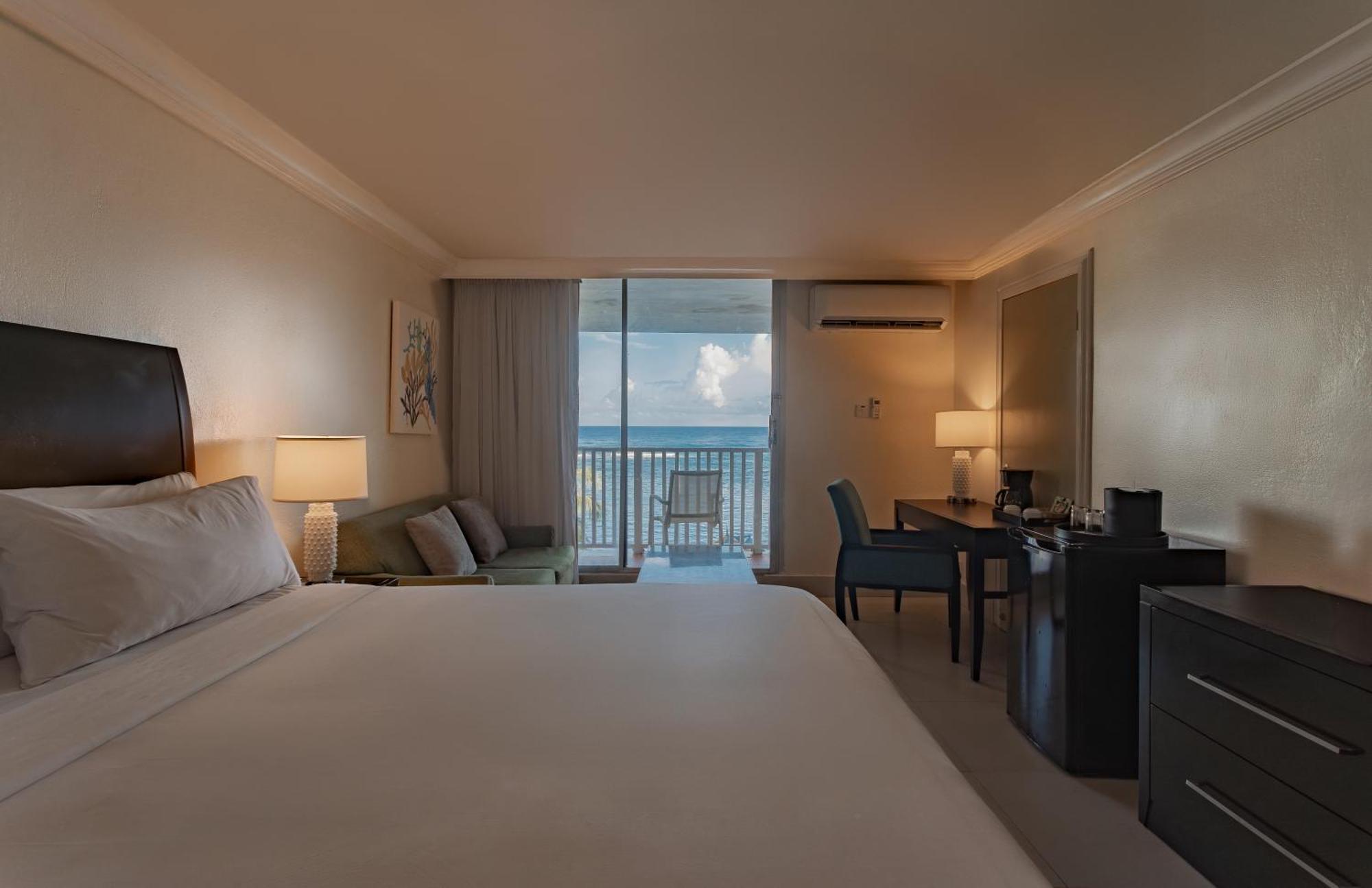 Catalonia Montego Bay Hotel Exterior photo