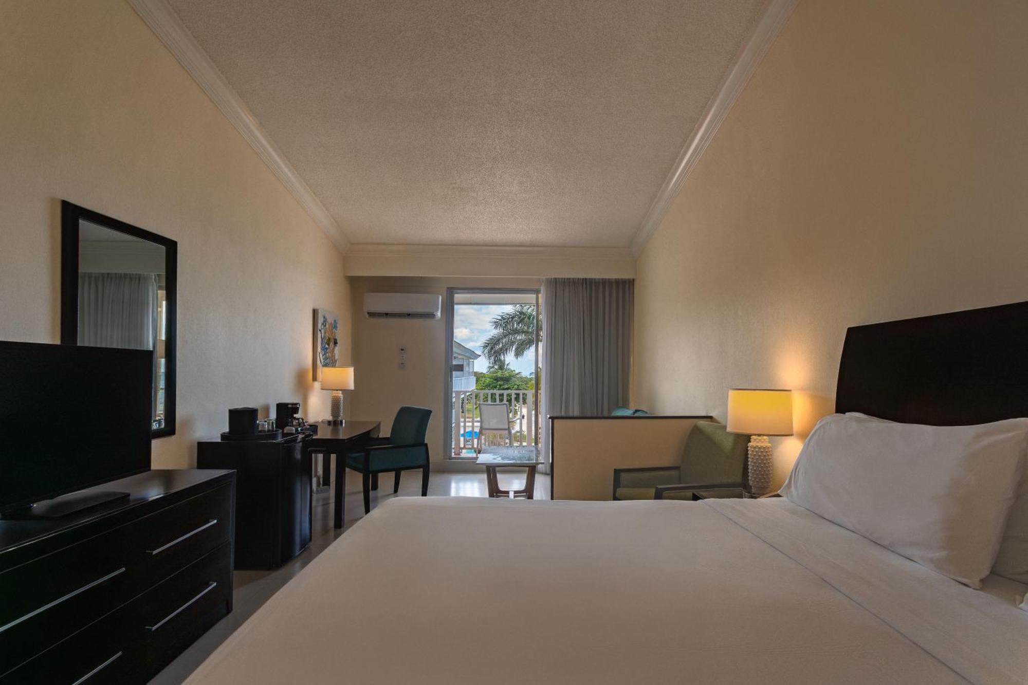 Catalonia Montego Bay Hotel Exterior photo