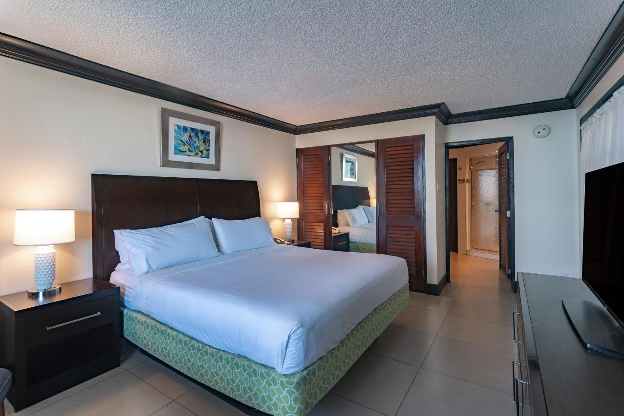 Catalonia Montego Bay Hotel Exterior photo