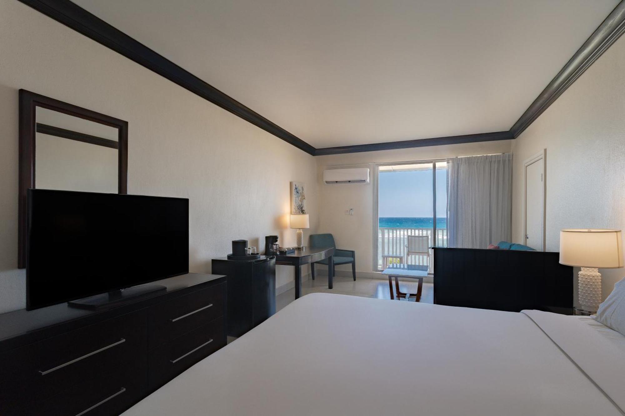 Catalonia Montego Bay Hotel Exterior photo
