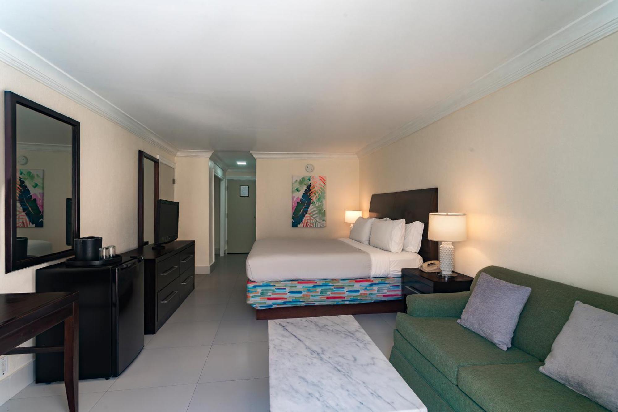 Catalonia Montego Bay Hotel Exterior photo