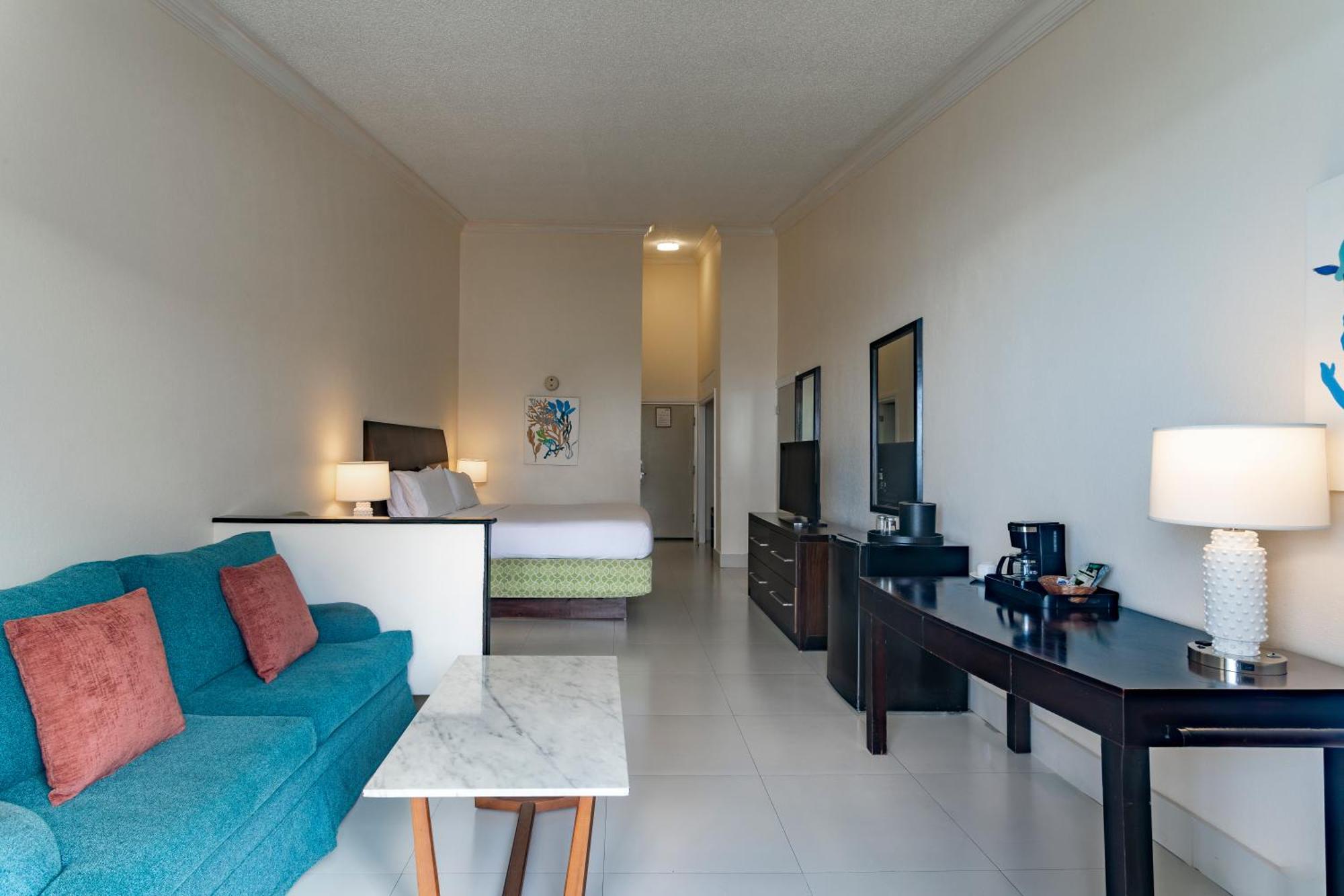 Catalonia Montego Bay Hotel Exterior photo